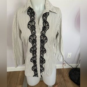 Blouse with lace 🏁